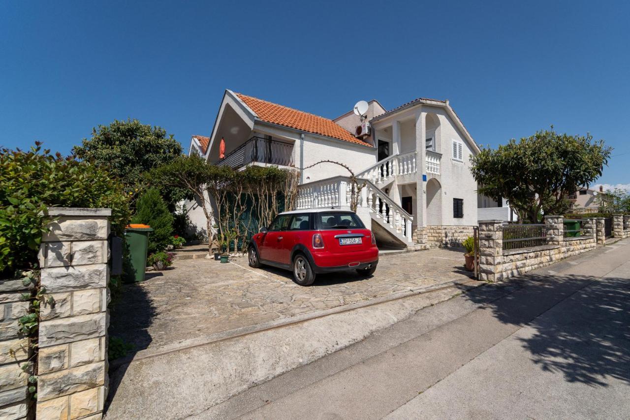 Apartment Nada Petrcane Exterior photo